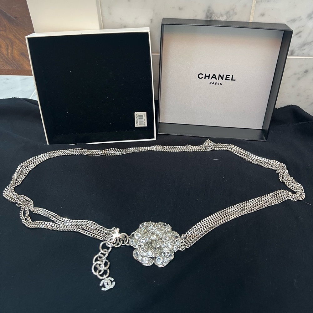 Chanel Original Silver Flower Belt